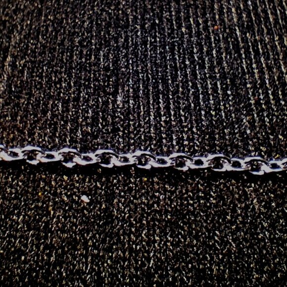 See-Through Locket and a Pair of Nautical and Geometric Drop Leaf Earrings - Picture 14 of 14